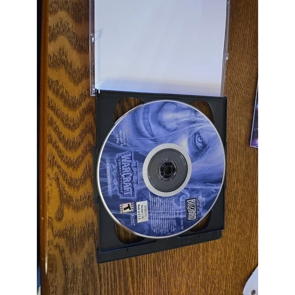 WarCraft Battle Chest‎ Frozen (PC, 2003)